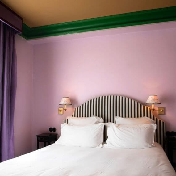 Sovrum på Hotel Les Deux Gares i Paris.